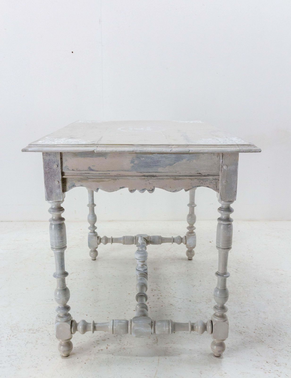 Table à écrire en chêne de style Louis XIII, finition shabby, XIXe siècle photo 1314.1