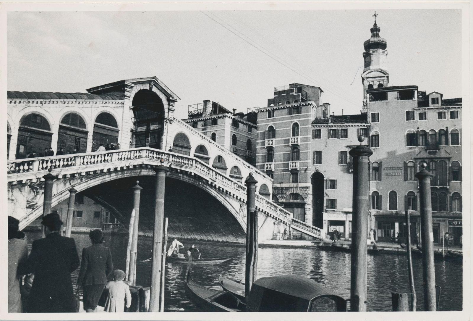 Rialto Bridge, Street Photography