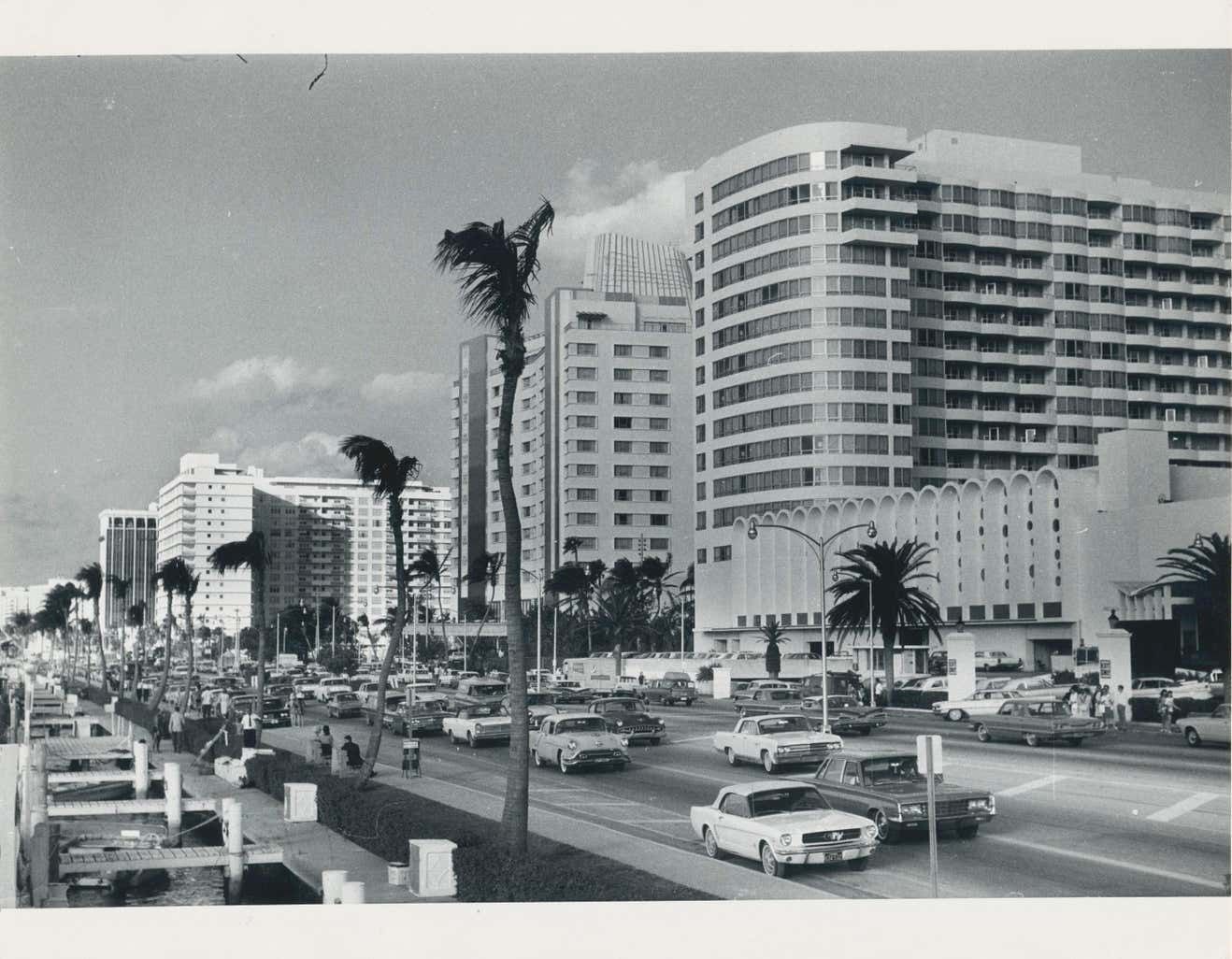 Erich Andres Miami Beach, Street Photography, Silver Gelatine Print, USA 1960s