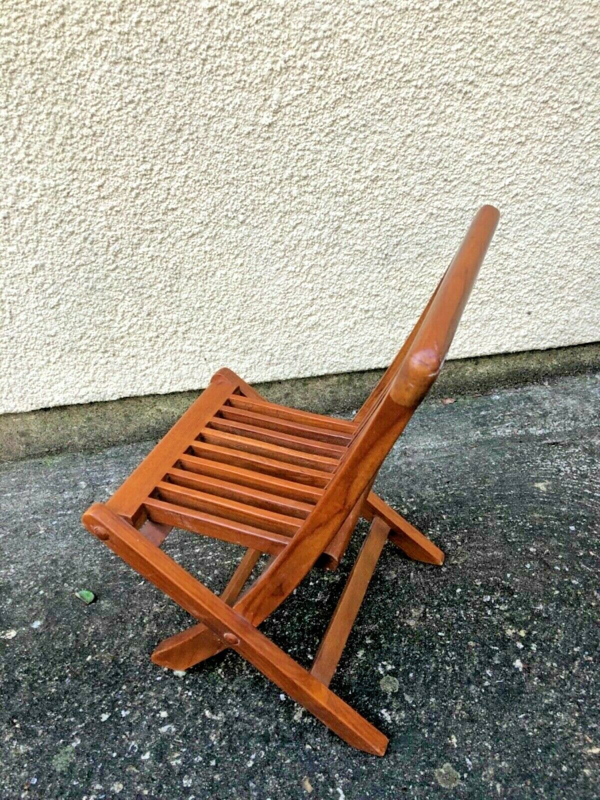photo furniture Vintage Folding Slatted Hardwood Childs Chair