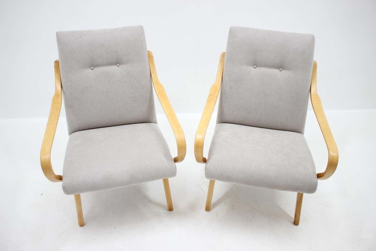 1960s Pair Of Ton Armchairs By Jaroslav Smidek, Czechoslovakia photo vinterior
