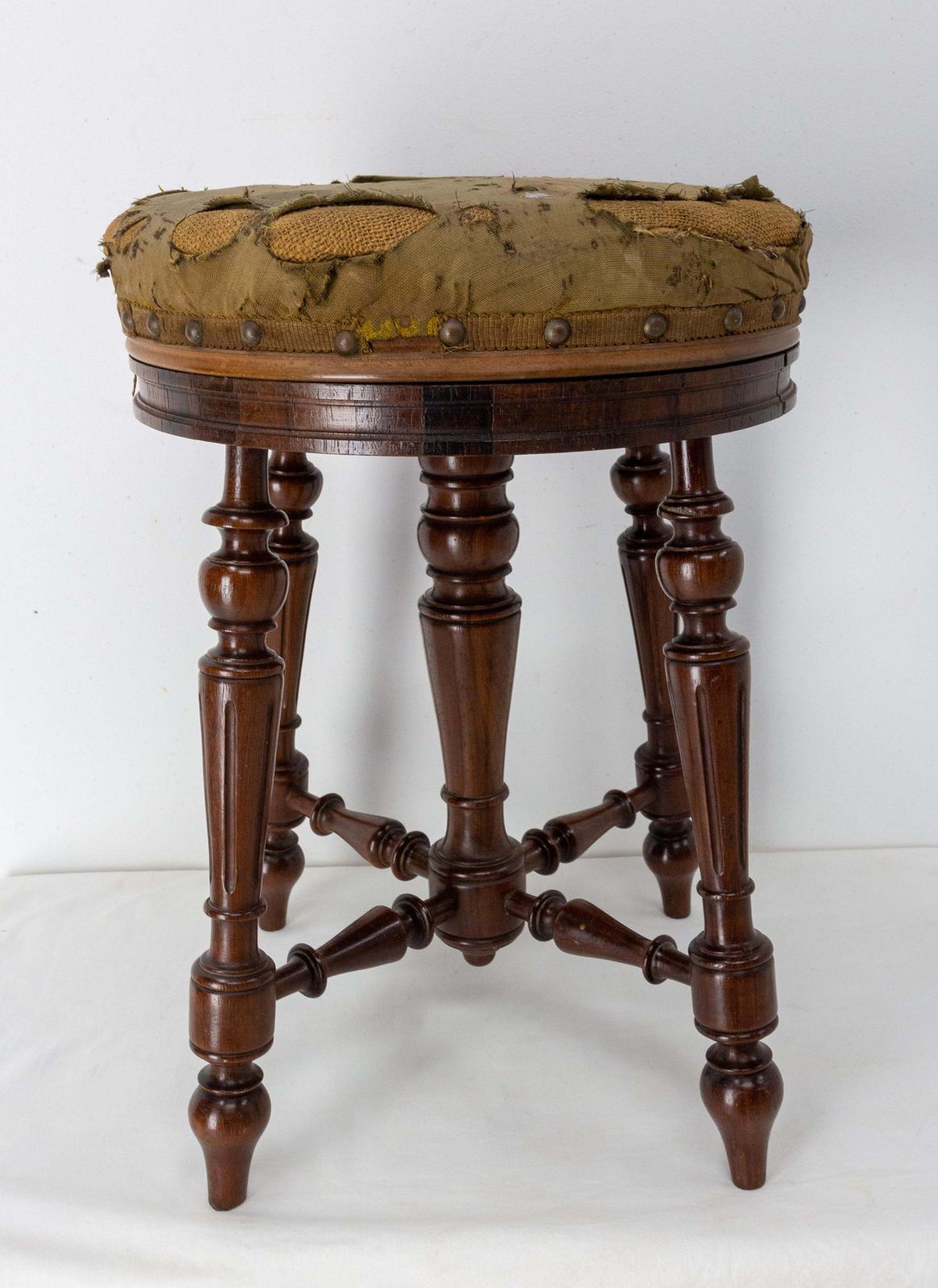 Tabouret de piano Napoléon III en noyer, vers 1880 photo furniture