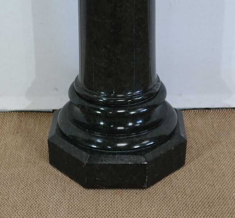 Home Decor Column With Turntable In Green Sea Marble, 2nd Half Of The 19th Century photo