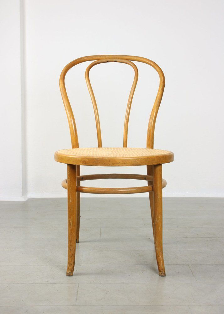 Furniture No. 18 Wide Chairs By Michael Thonet, Set Of 2 photo