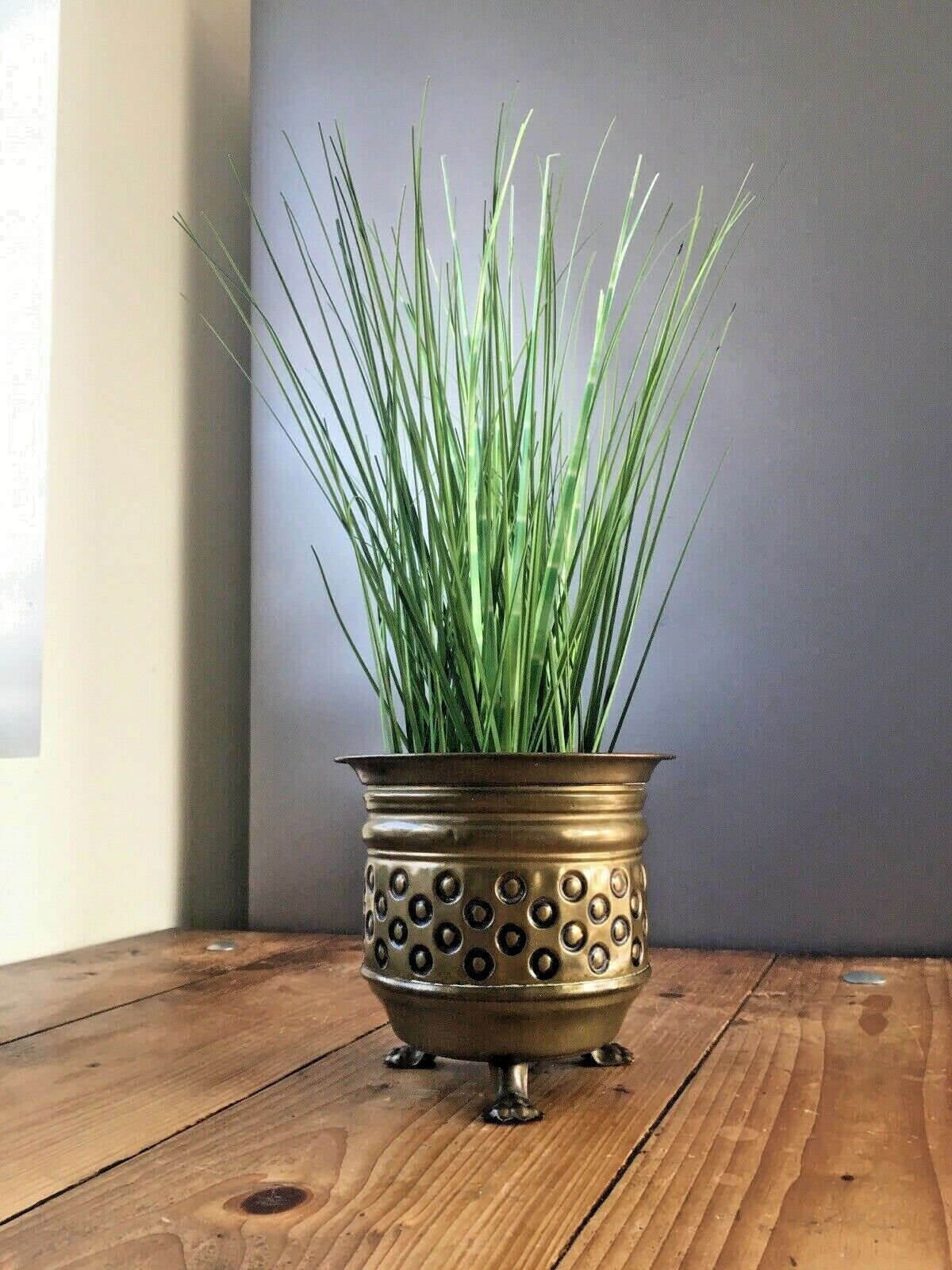 Home Decor Vintage Retro Brass Circle Planter Lion Feet Flower Plant Pot Boho 70's Antique photo