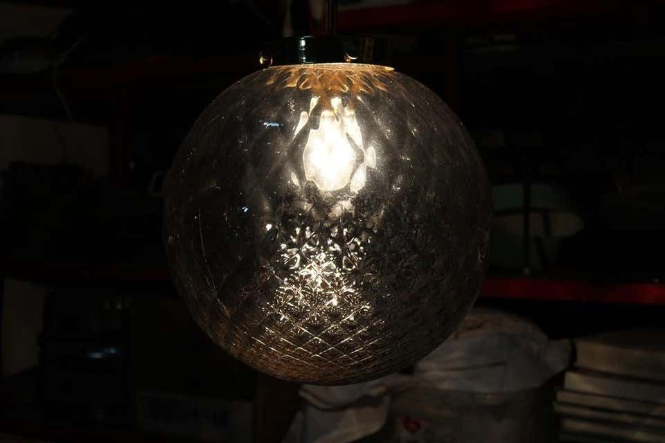 photo vinterior Chandelier Ball Murano Glass Venini Italian Design Brass Chain Gold 1960s