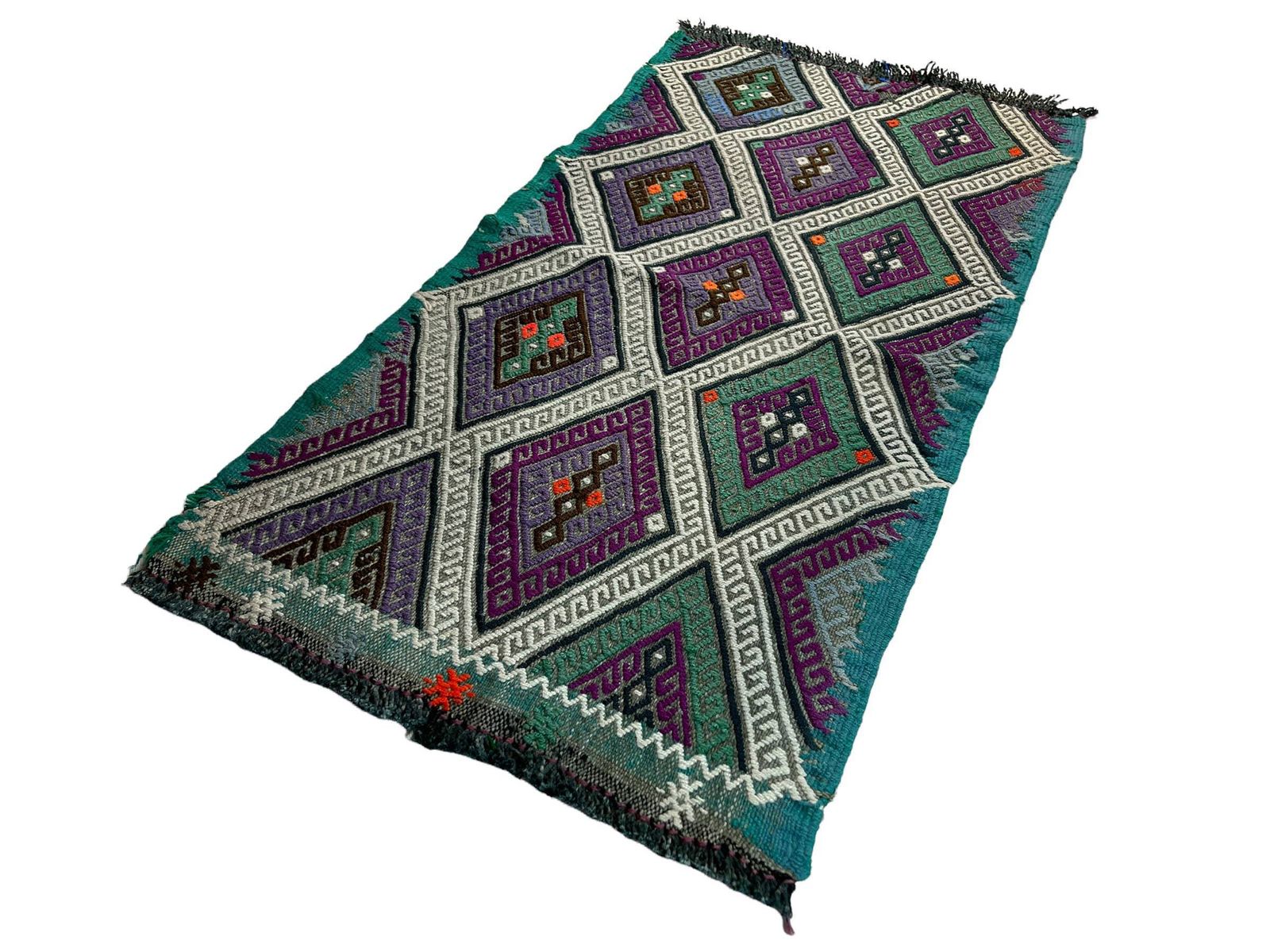 photo furniture Traditional Turkish Mini Kilim Rug , Vintage Anatolian Turkish Kilim Rug , 87 X 44 Cm
