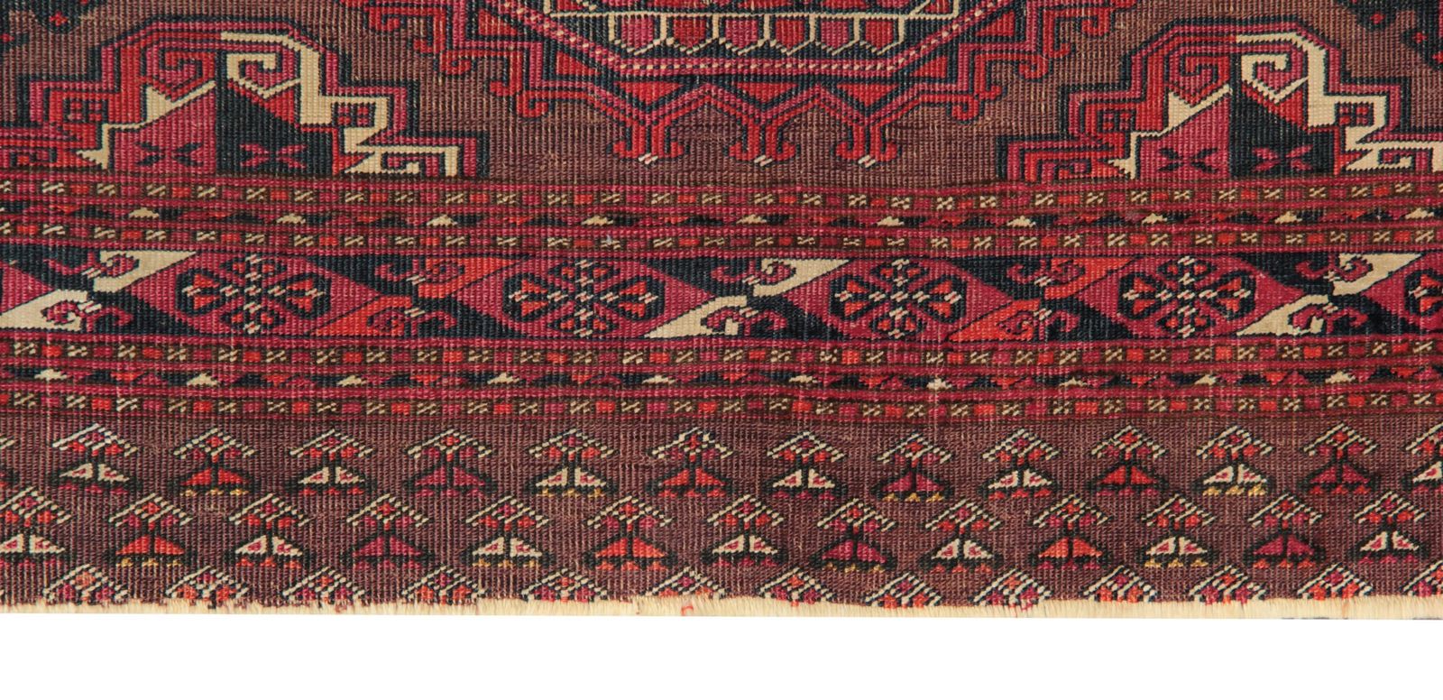 Traditional Red Wool Antique Rug Handwoven Oriental Living Room Rug photo for sale