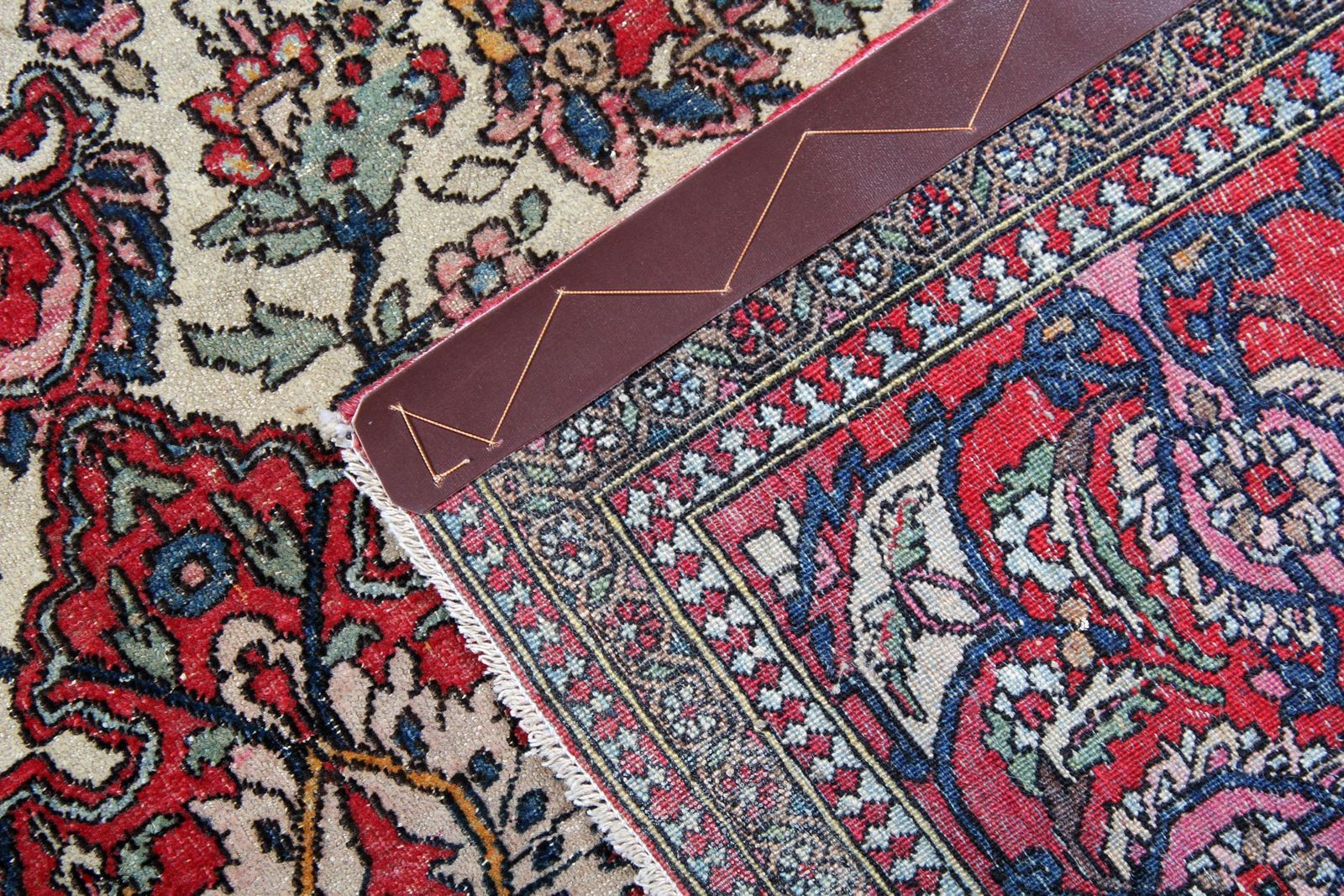 Handmade Wool Antique Rug Oriental Beige Traditional Living Room Rug photo vintage