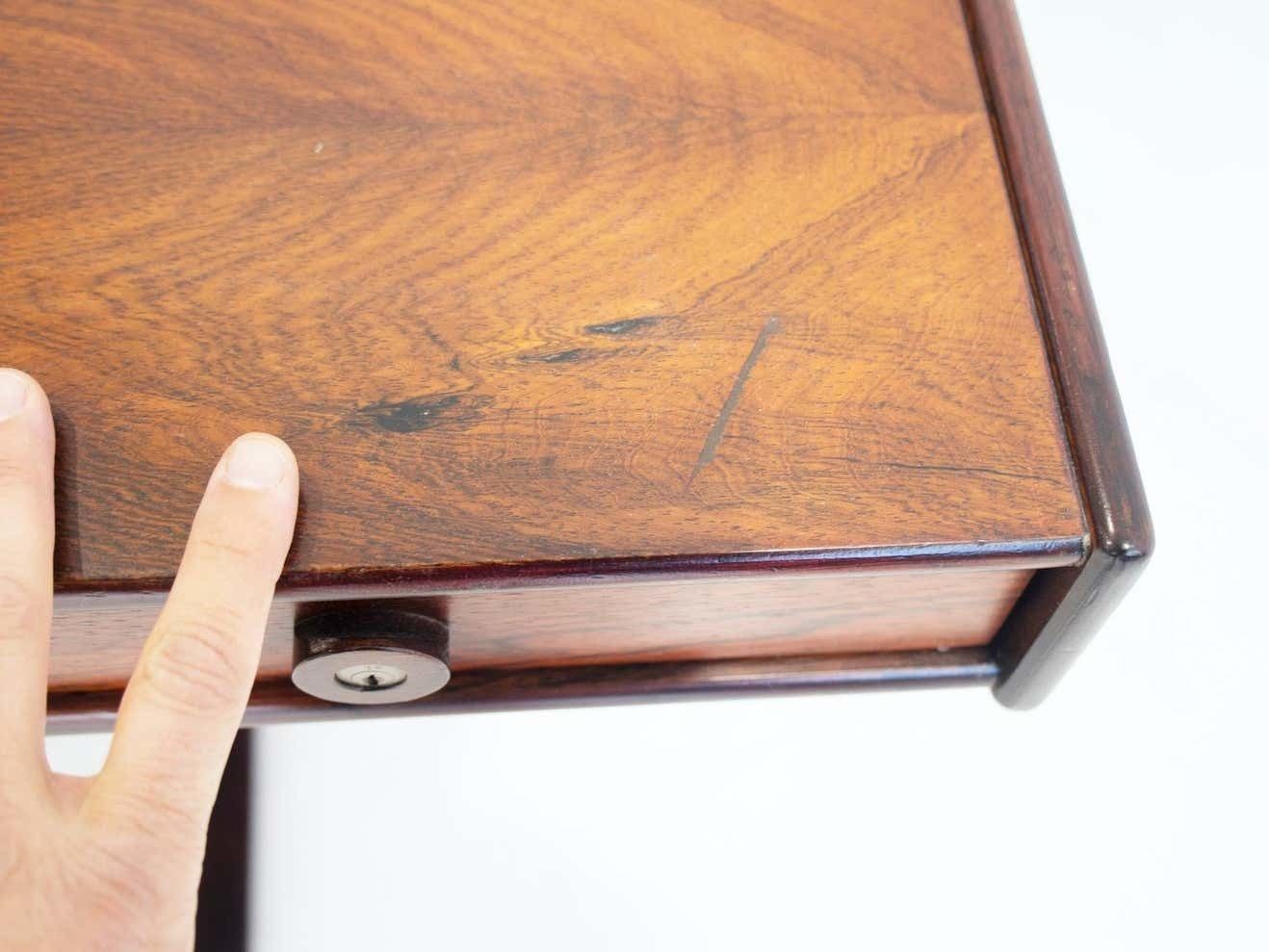 photo vintage Gianfranco Frattini For Bernini Wooden Desk With Storage Compartments