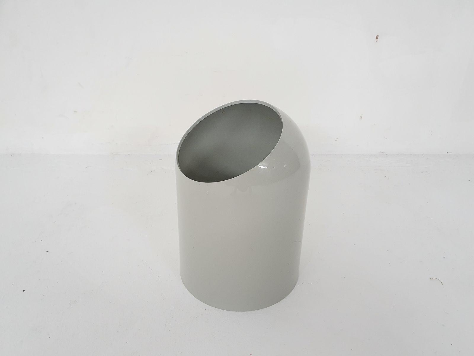 Plastic Prullenbak Van Makio Hasuike Voor Gedy, Italië, Jaren 1970 photo furniture