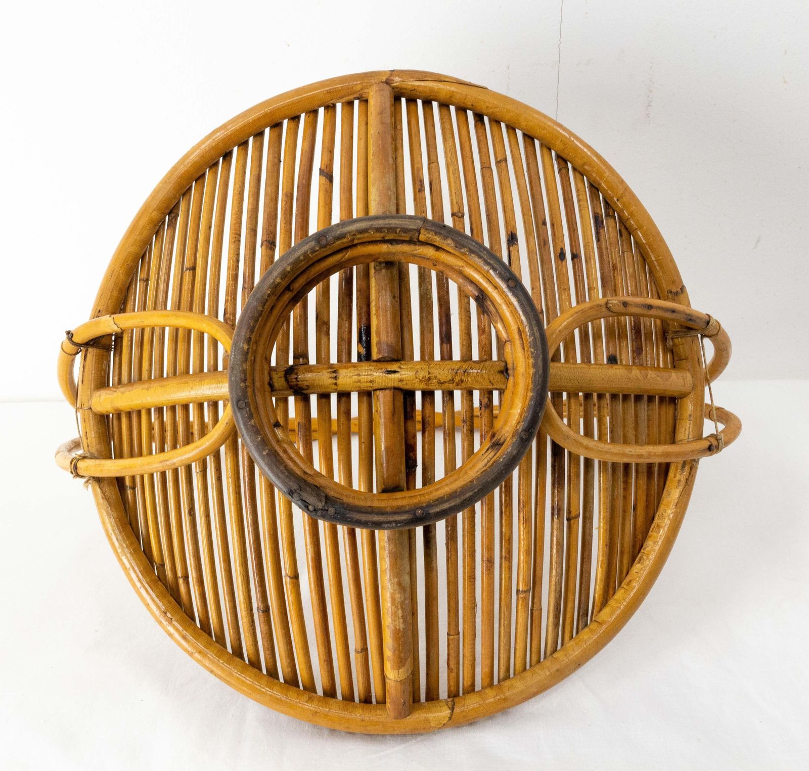 Coupe de table mid-century en osier, France photo vintage