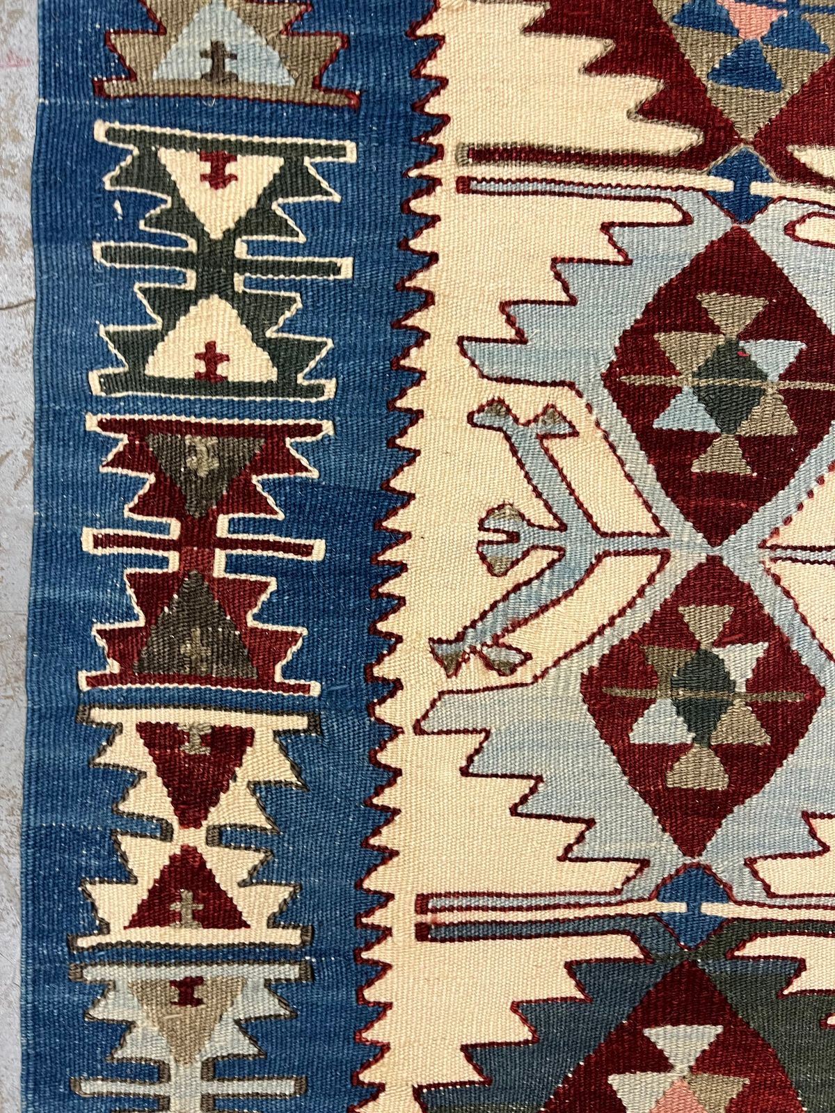 Old Turkish Kilim Rug Handmade Flatwoven Oriental Tribal Area Rug  90x124cm photo furniture