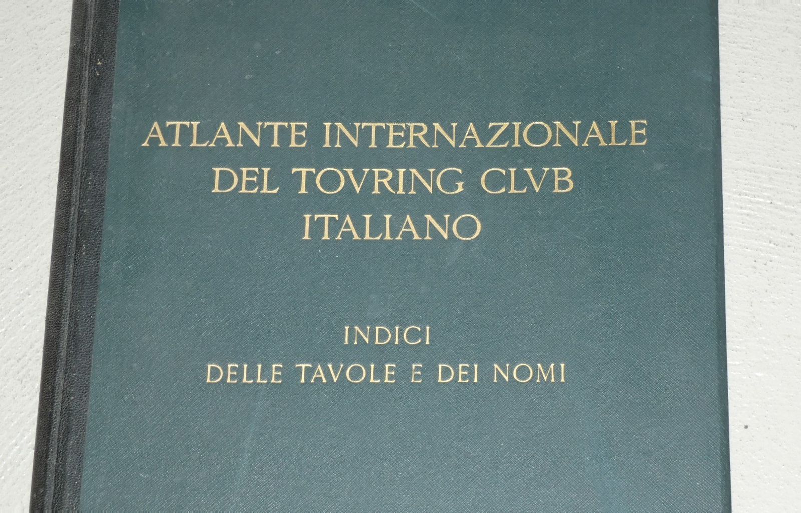 photo buy Bond Opera Cartographic, International Atlas Of The Italian Touring Club With Dedication By Benito Mussolini, Italy 1927, Set Of 9