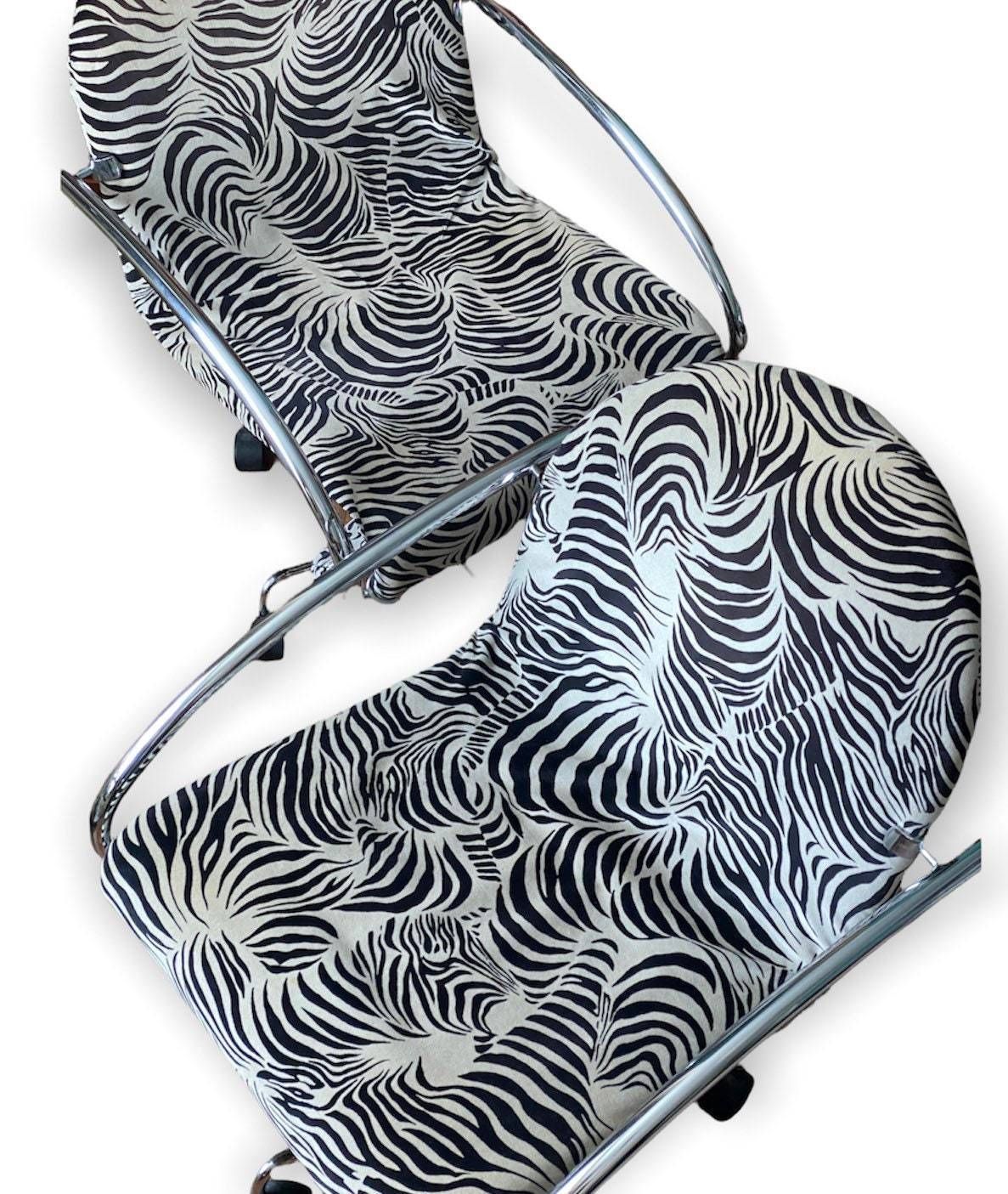 Pair Of Verner Panton For Fritz Hansen System 1 2 3 Zebra Print Chairs photo Furniture