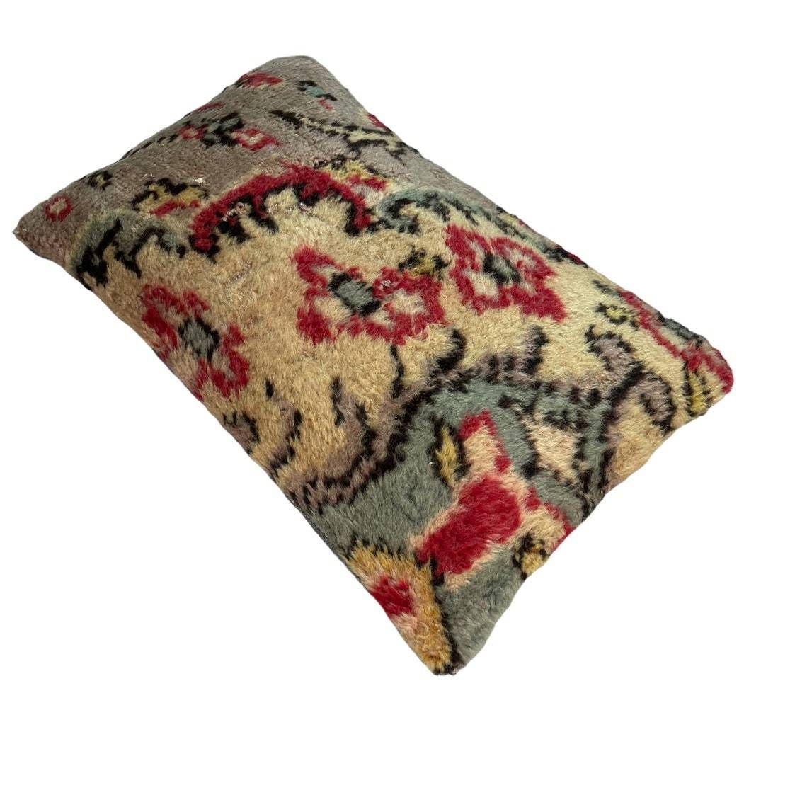 12'' X 20'' Vintage Hand Made Rug Cushion Cover, 30 X 50 Cm Decorative Rug Pillow Cover, Large Vintage Turkish Rug Cushion Cover photo furniture