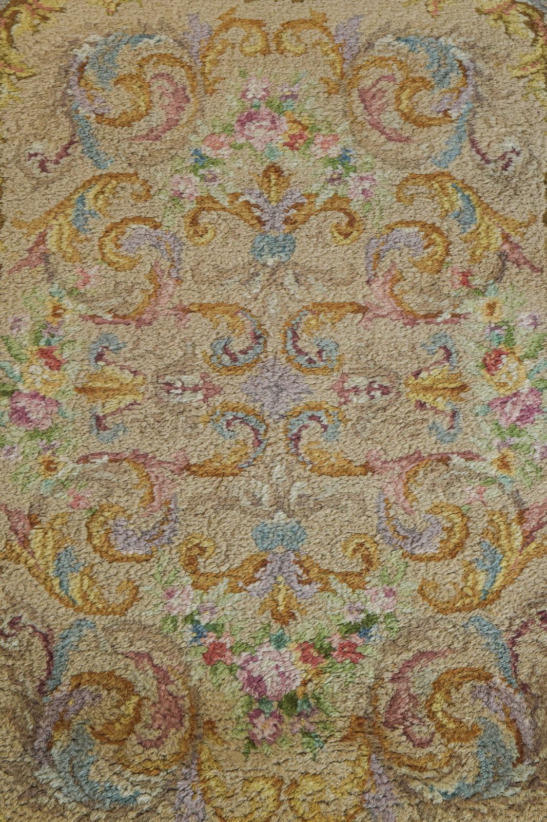 Handgeweven Vintage Spaans Tapijt, Midden 20e Eeuw photo 536.0