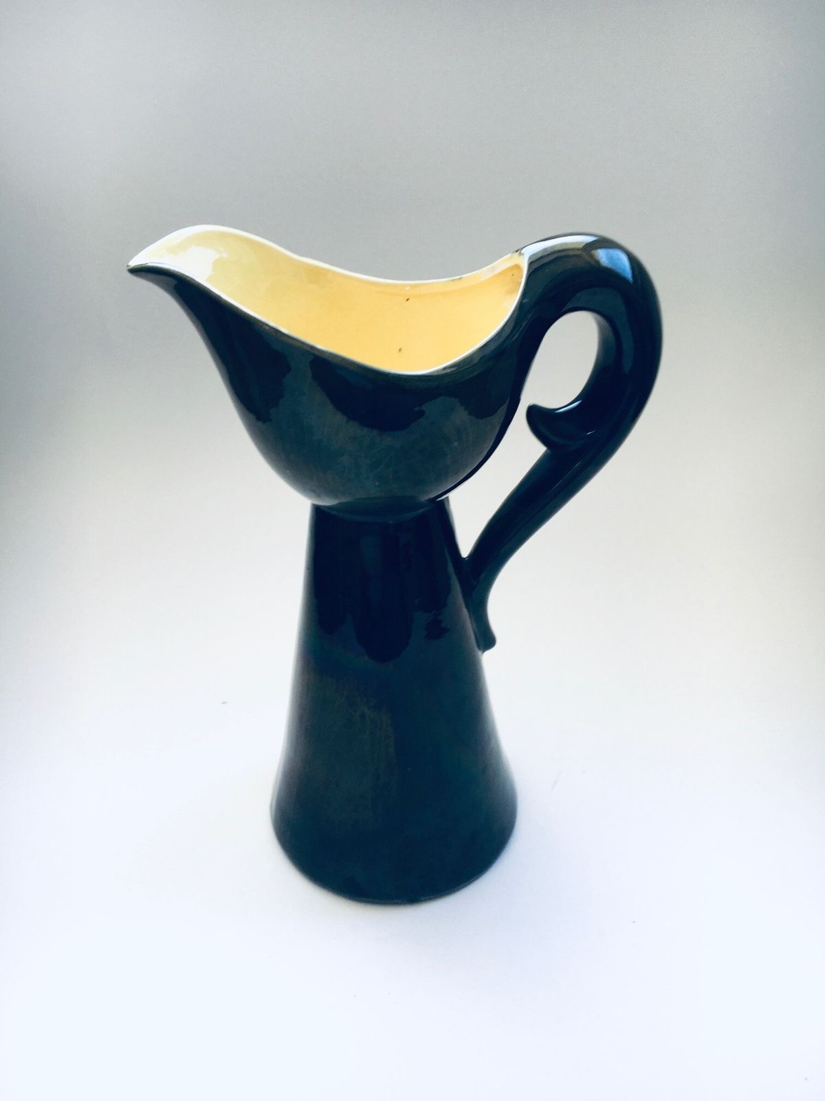 Mid Century Art Ceramic Karaf Van Alexandre De Wemmel, België, Ca. Jaren 1950