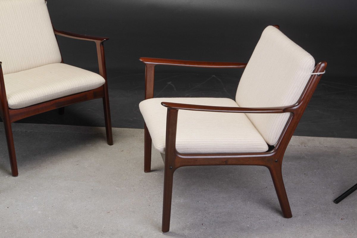 1950s Ole Wanscher Set Of Two Pj112 Lounge Chairs In Mahogany photo furniture