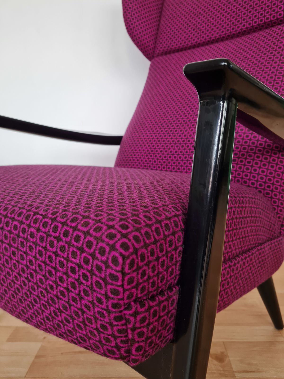 Unique Midcentury Wing Chair, 1970s photo vinterior