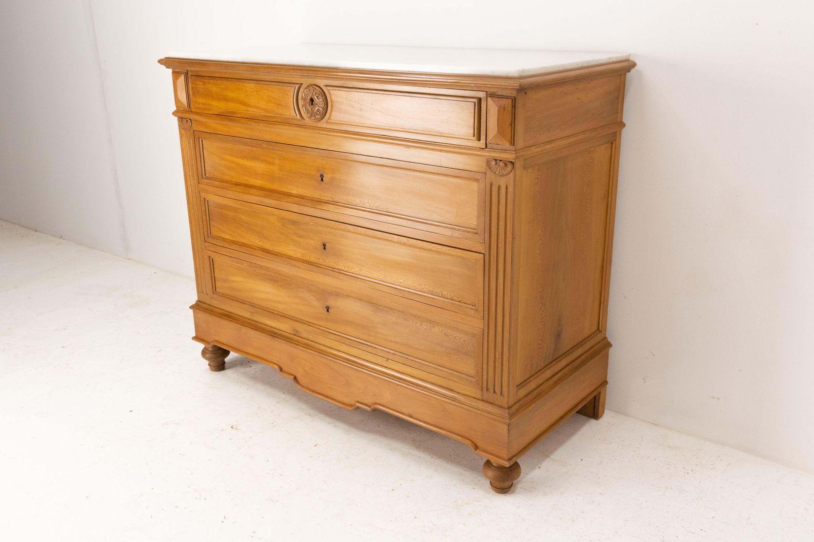 Commode Louis-Philippe, plateau en marbre, XIXe siècle photo Mobilier