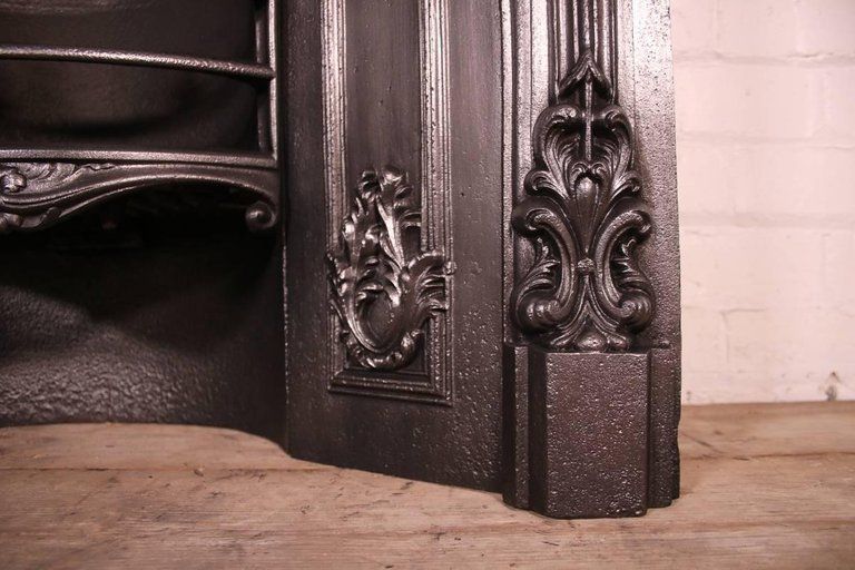 Early 19th Century Cast Iron Register Grate photo 2550.0