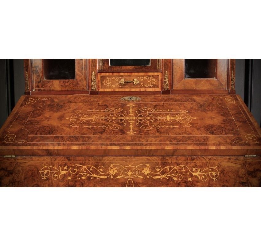 photo vintage Burr Walnut Marquetry Inlaid Writing Desk