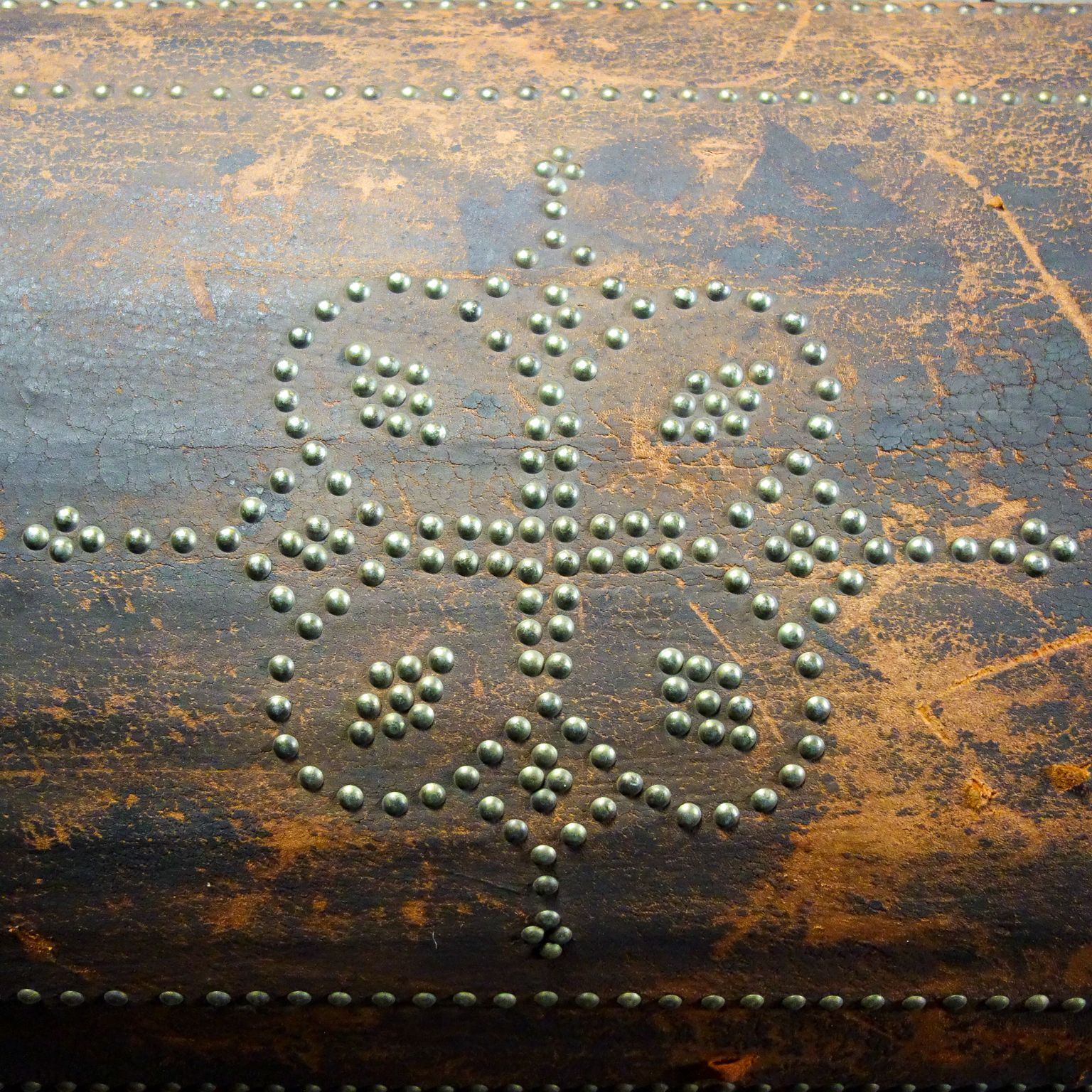 Brocante Swedish Wedding Chest – Leather – 19th Century photo vintage