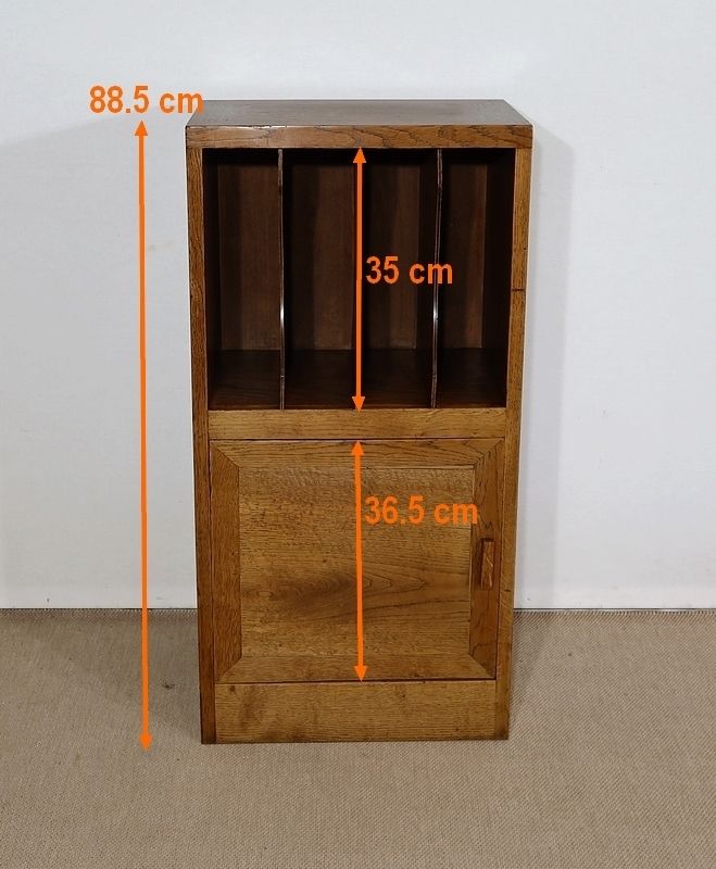 photo vintage Small Filing Cabinet In Solid Oak – 1950