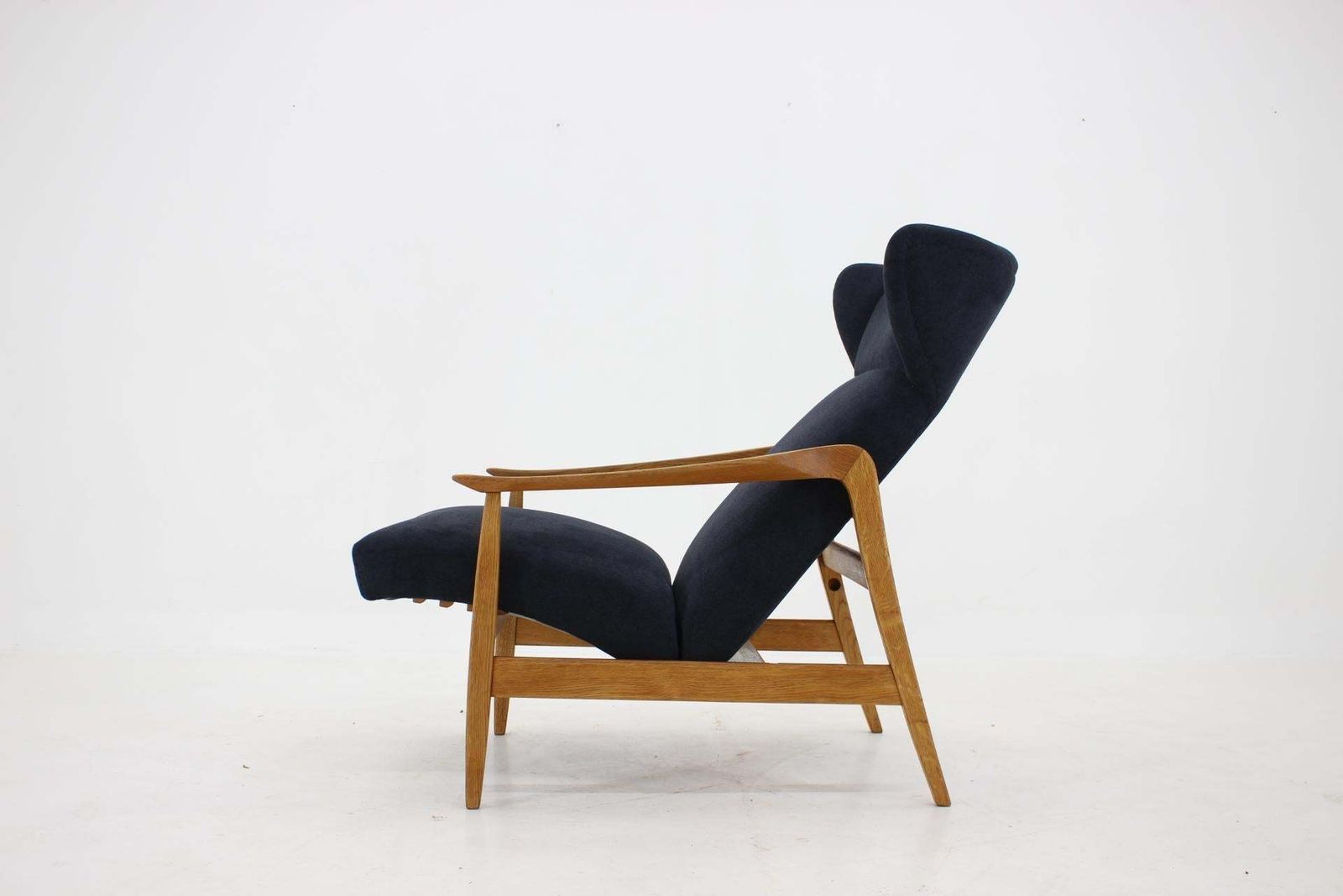 1960s Oak Reclining Wing Chair, Czechoslovakia photo 879.0
