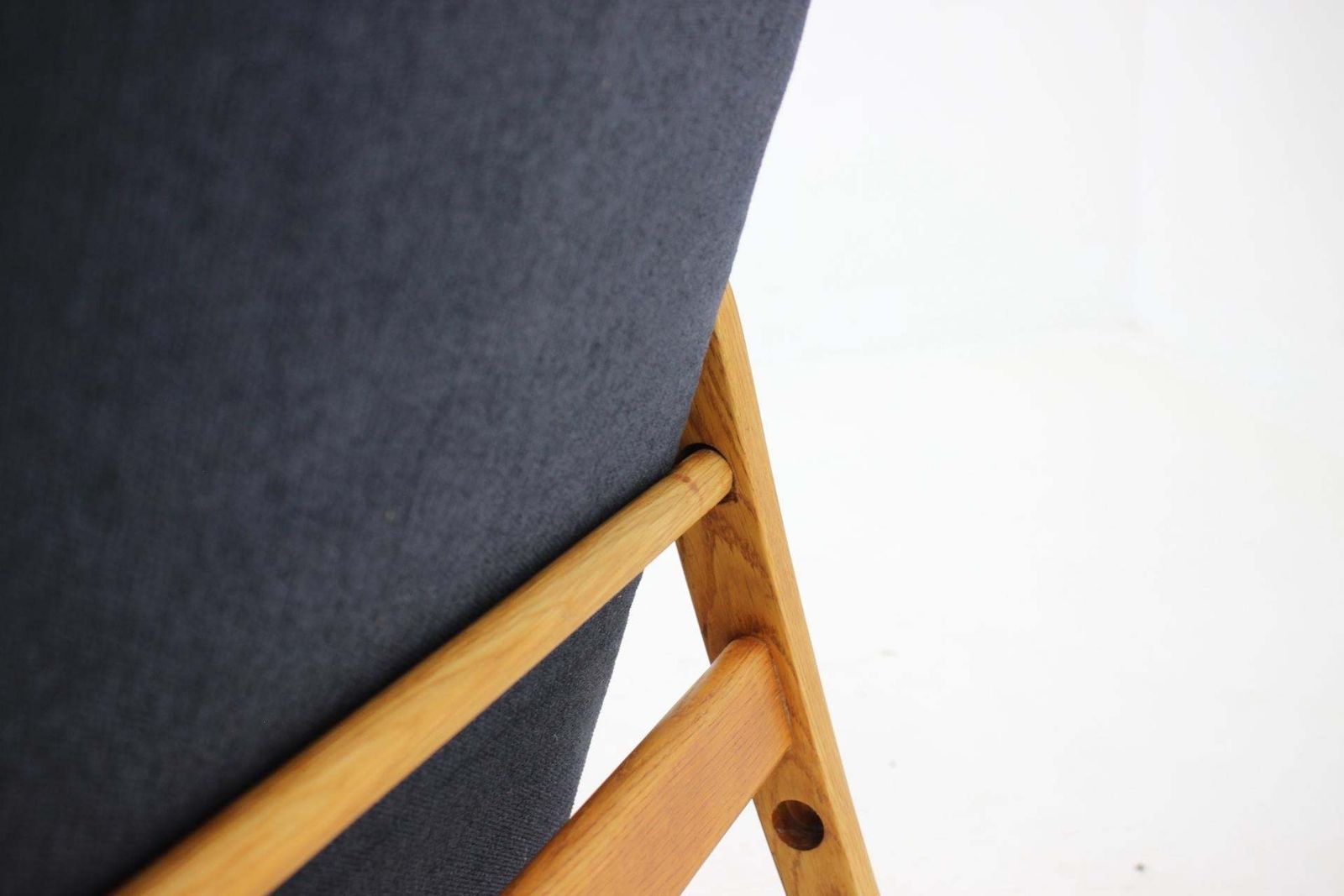 photo vinterior 1960s Oak Reclining Wing Chair, Czechoslovakia