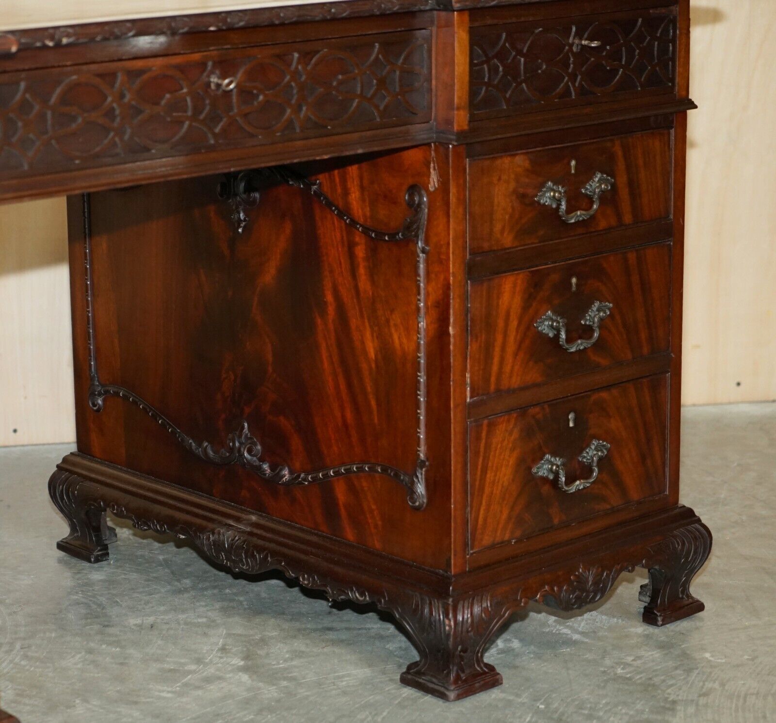 photo furniture Antique Thomas Chippendale Revival Inverted Breakfront Partner Desk Leather Top