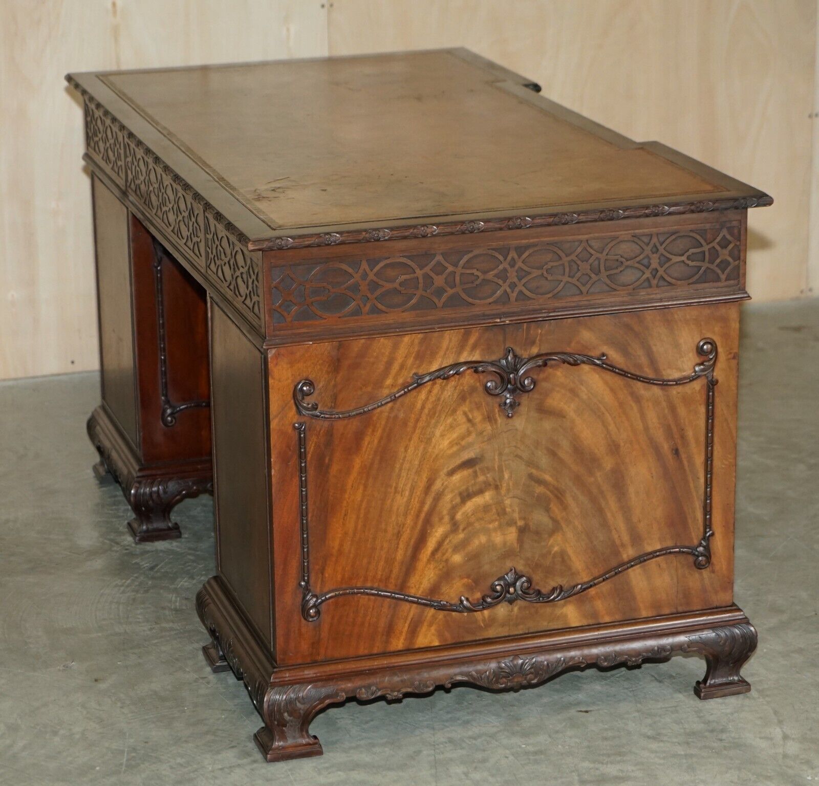 4750.0 Antique Thomas Chippendale Revival Inverted Breakfront Partner Desk Leather Top photo