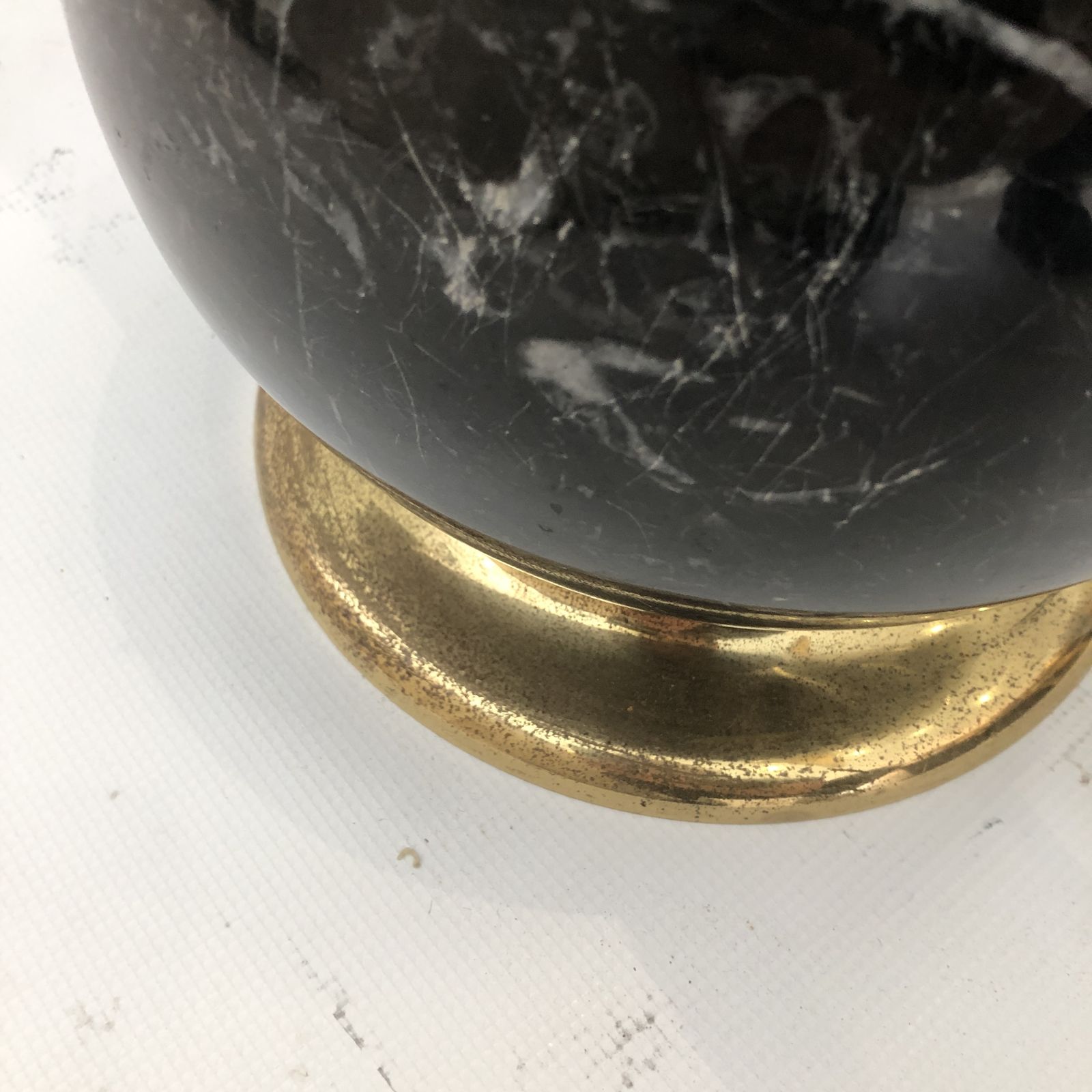 photo furniture Hollywood Regency Marble Brass Birds Glass Coffee Table 1970s Gold 80s Albatross