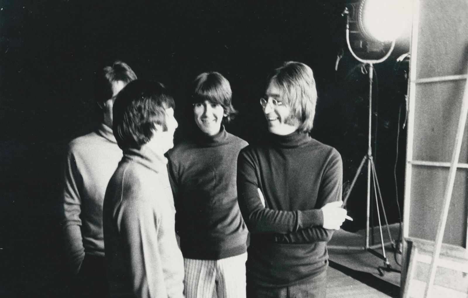 The Beatles, Black And White Photography, Studio Shoot Of 1976, 20,2 X 15,9 Cm photo for sale