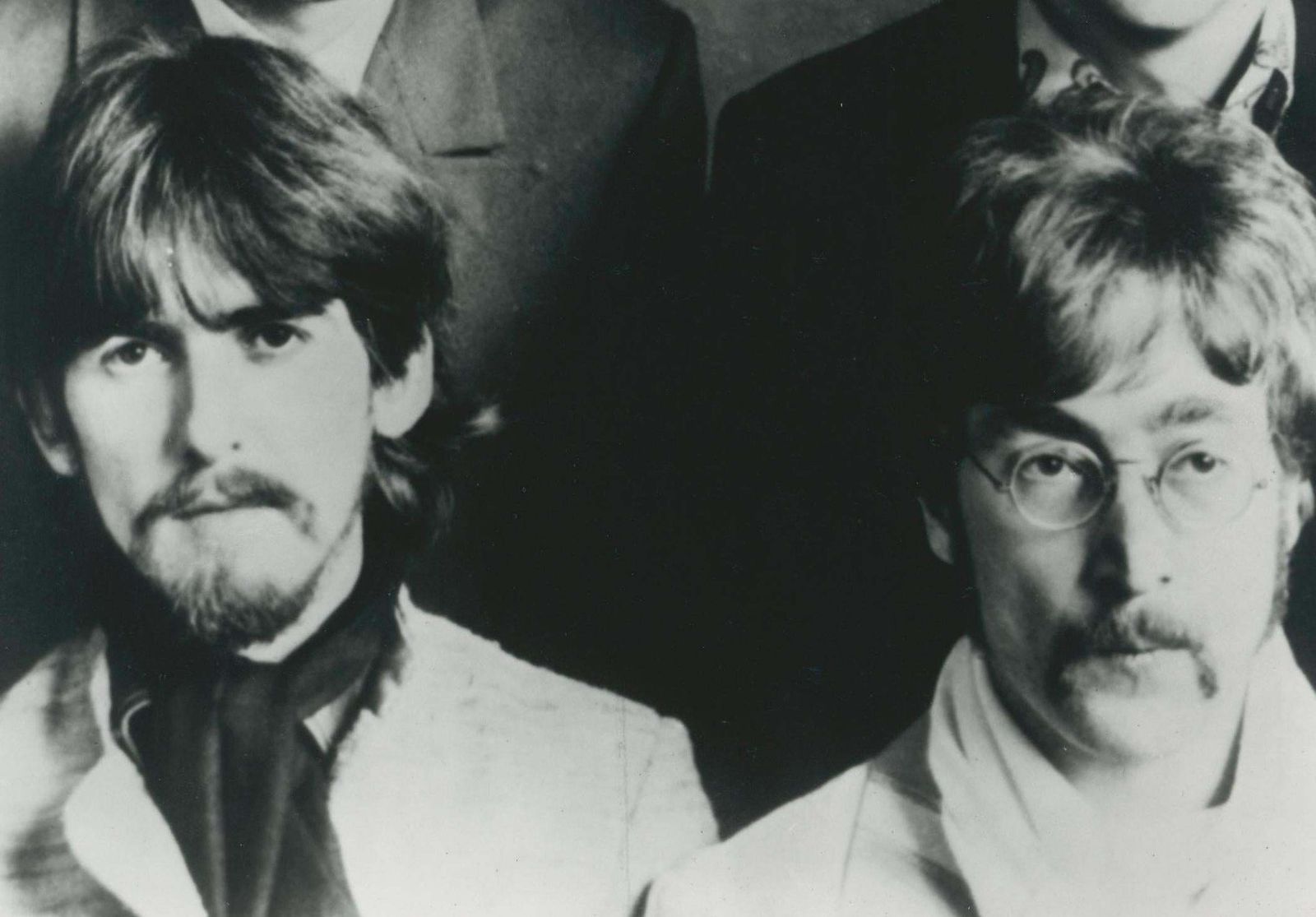 The Beatles, Black And White Photography, Studio Shoot, 1967, 20,2 X 15 Cm photo for sale