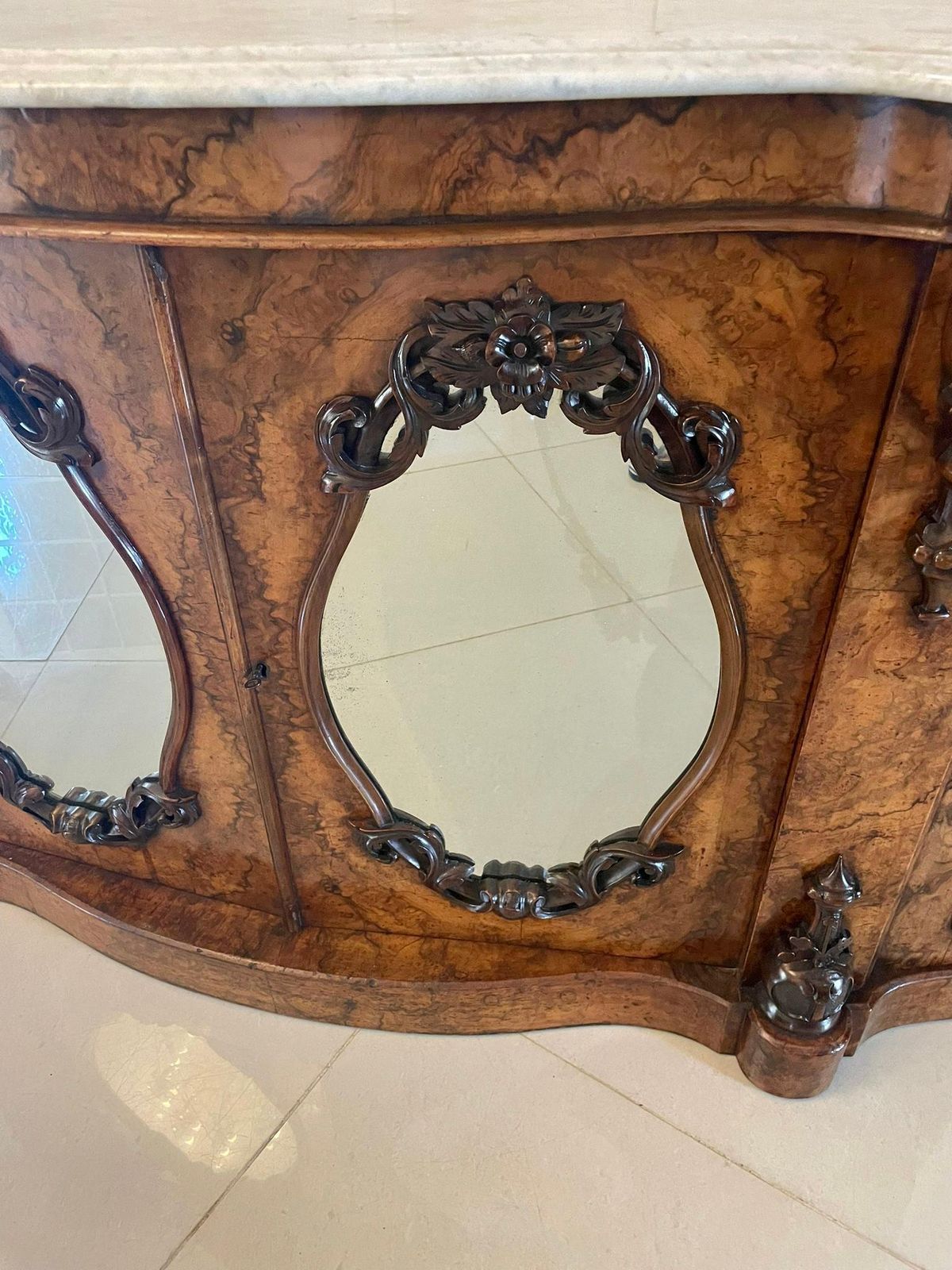 photo vintage Outstanding Quality Antique Burr Walnut Marble Top Credenza/Sideboard