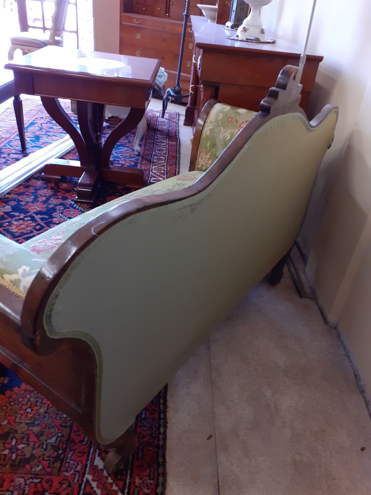 Green Small Sofa In 1' 800 , Unique Piece photo vintage