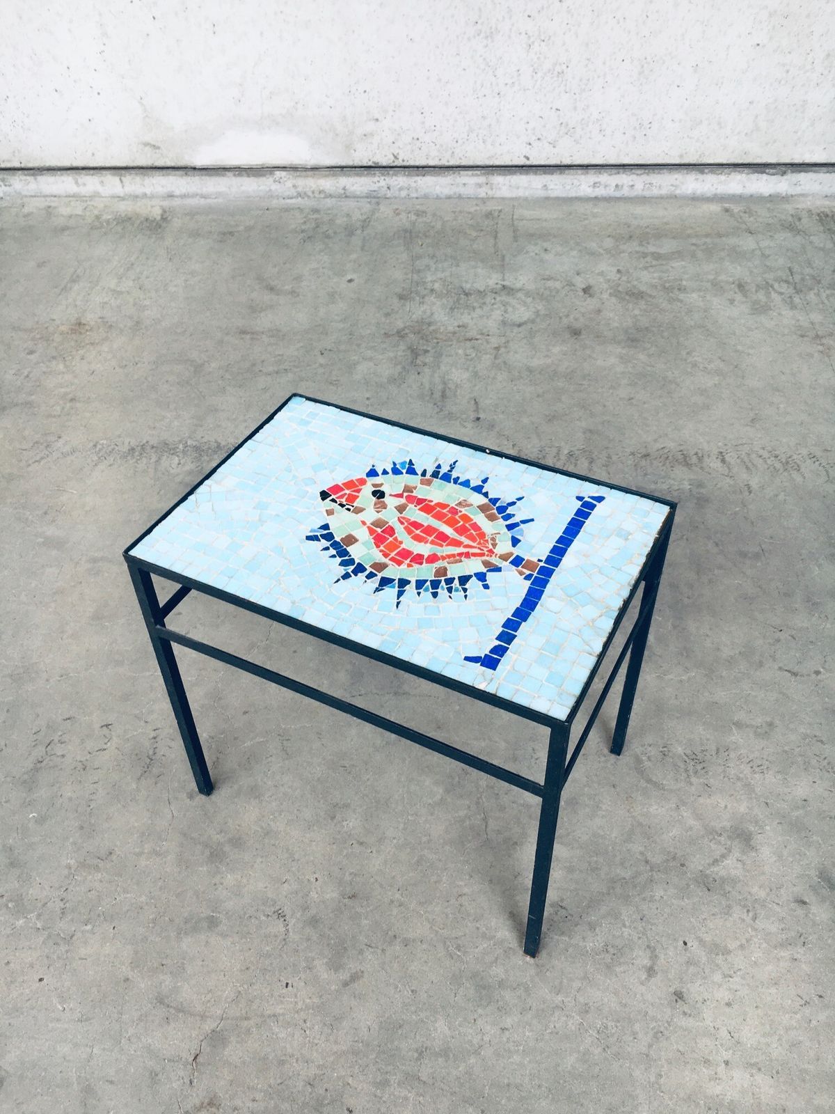 Vintage Mozaïek Tegeltafel, België, Ca. Jaren 1960 photo Meubels