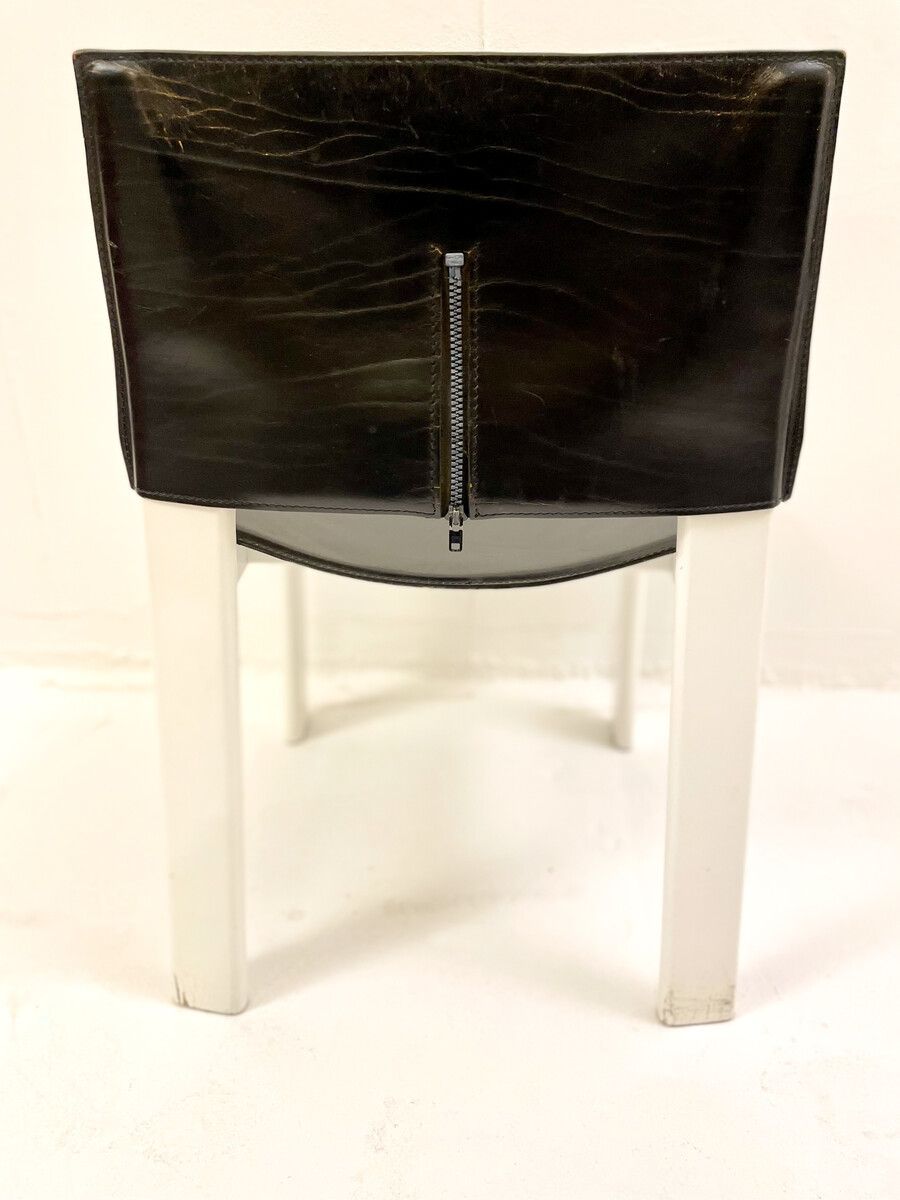Set Of 4 Mid Century Black & White Wooden Leather Chairs photo 1925.0