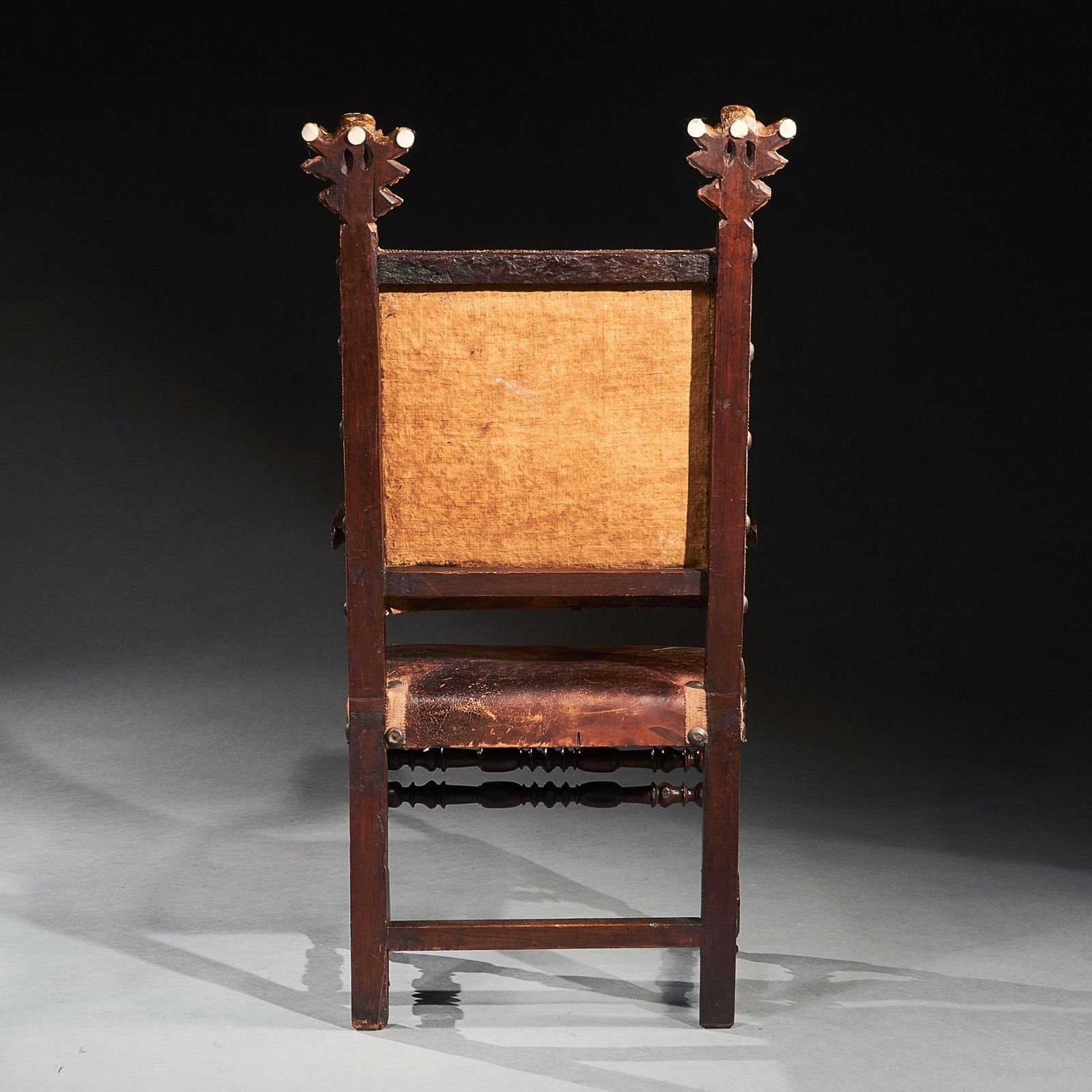 Pair Of 17th Century Italian Baroque Parcel Gilt Walnut Leather Armchairs photo 5450.0