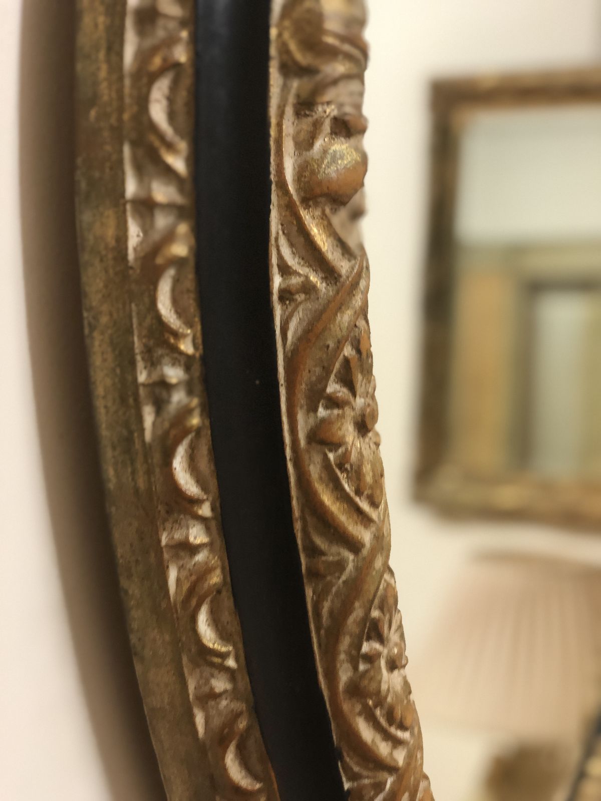 Oval Mirror With Hand Carved Floral Motifs And Decorated photo vintage