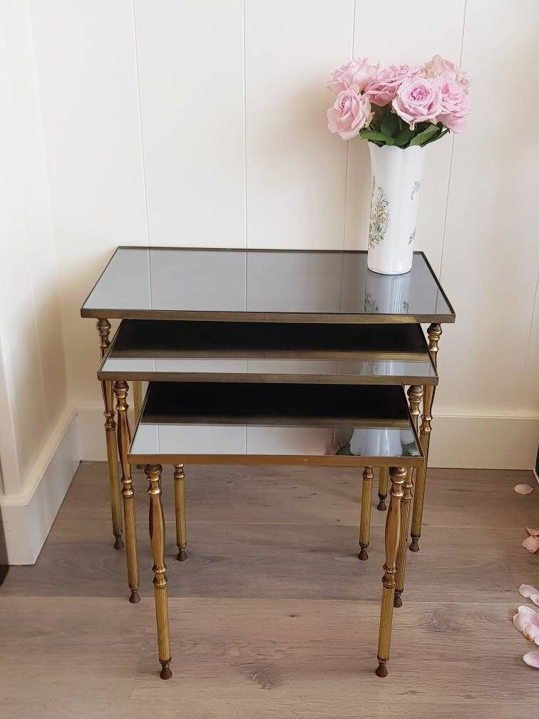 Mid Century Messing Bijzettafels, Set Van 3 – Jaren 60/70, Hollywood Regency photo for sale