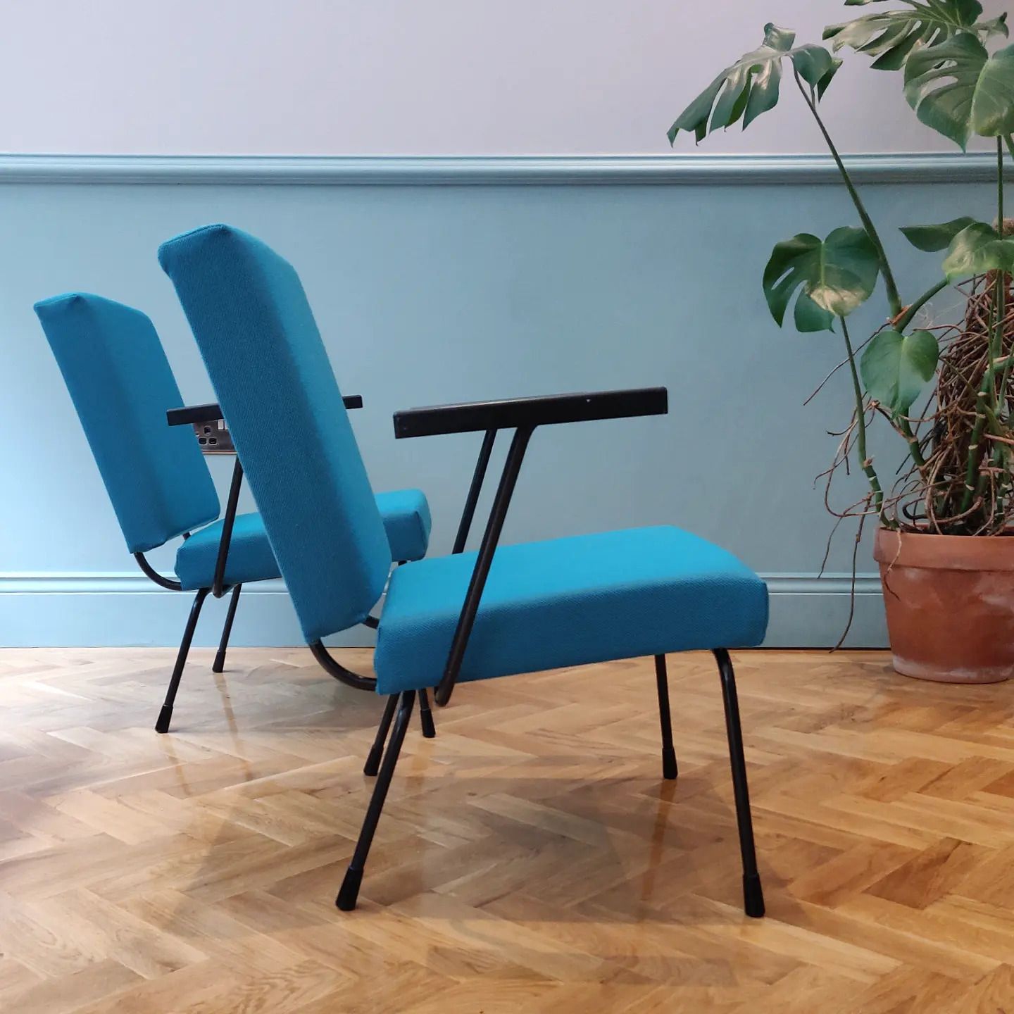 Mid 20th Century 1401 Chair Designed By Wim Rietveld For W.H. Gispen photo buy