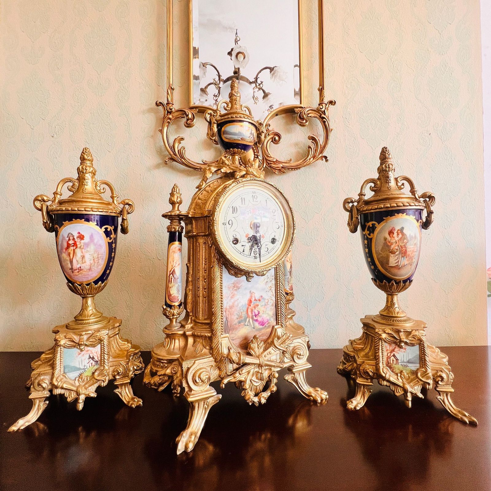 On Hold Mantel Clock Lancini  Vintage From The 70’s  Made In Italy  Hermle Mecanism Balance Wheels And Original Key photo furniture