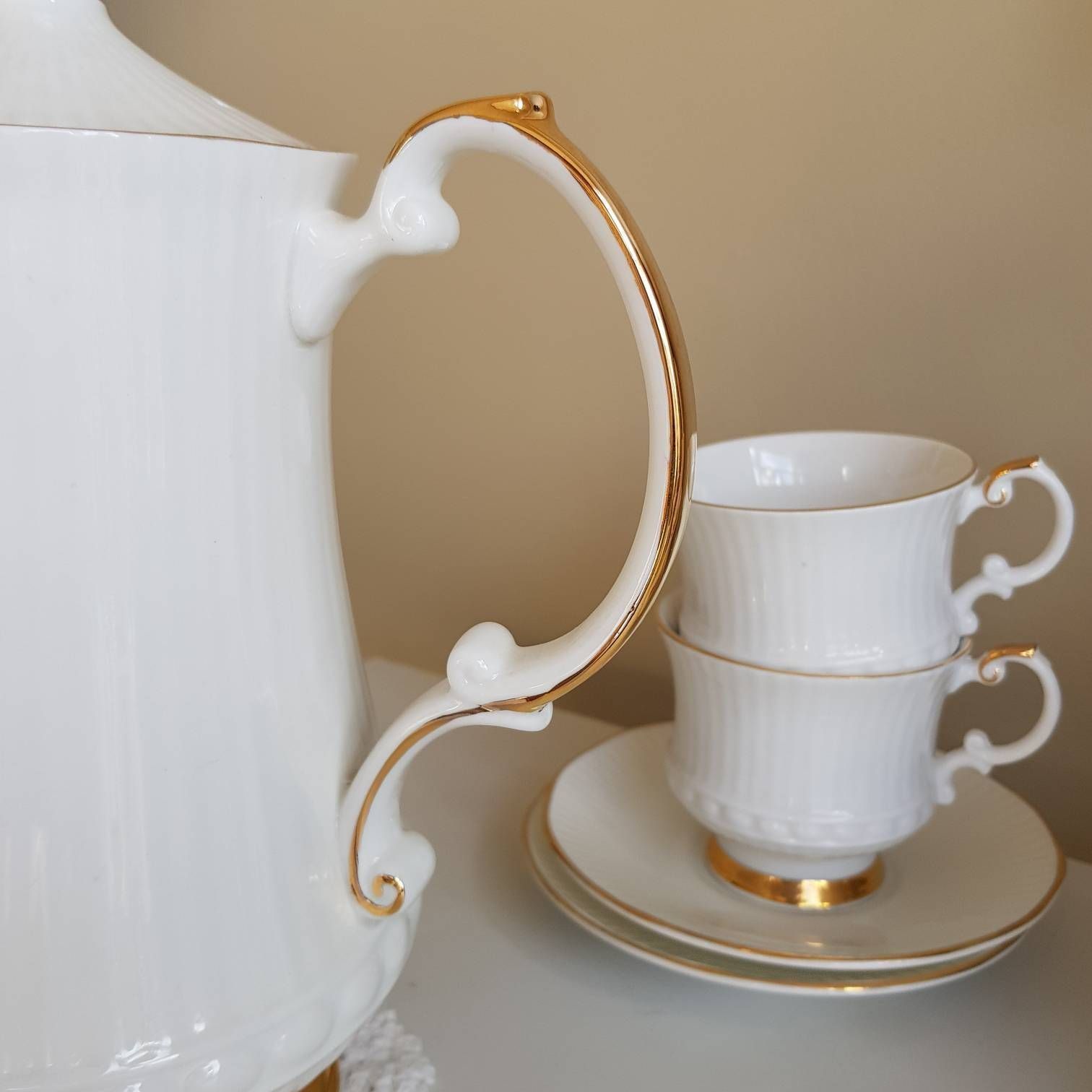 Vintage Elizabethan Charmaine, Fine Bone China, Made In England, Tea/Coffee Set For 6, Tableware, Nice Wedding Gift photo Home Decor