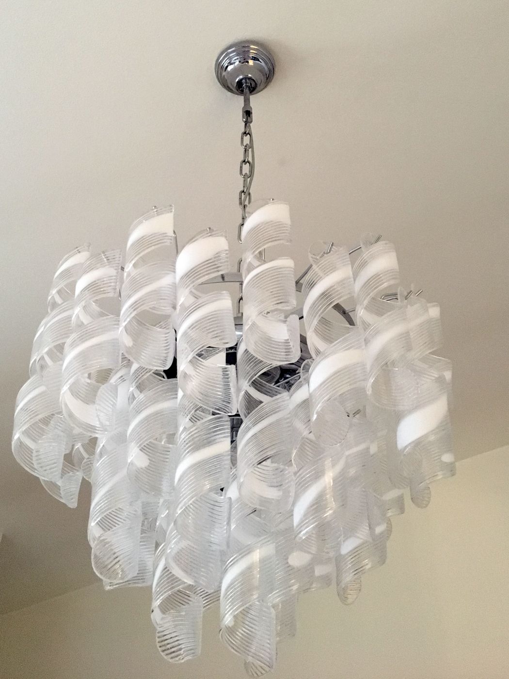 Transparent And White “Ricci” Murano Glass Chandelier photo furniture