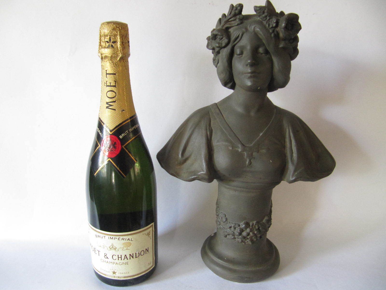 photo furniture Art Nouveau Bust Of Woman With Headdress