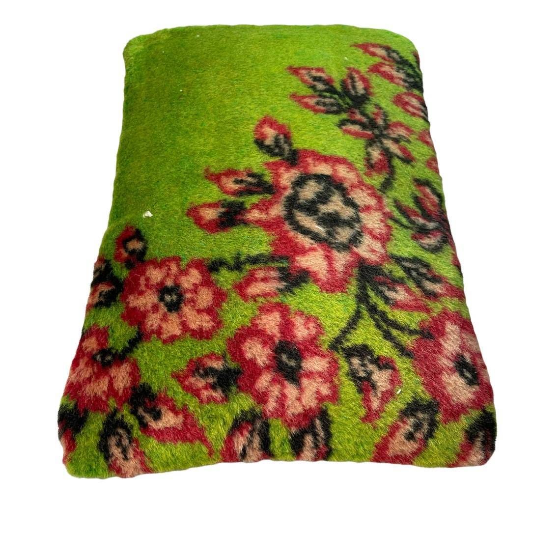 12'' X 20'' Vintage Hand Made Rug Cushion Cover, 30 X 50 Cm Decorative Rug Pillow Cover, Large Vintage Turkish Rug Cushion Cover photo Textiles