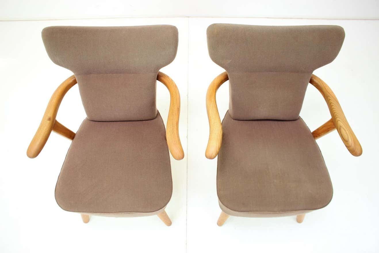 1940s Rare Pair Of Oak Armchairs By Krasna Jizba, Czechoslovakia photo for sale